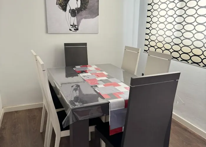 Atico Centro Sol Y Vistas Daire *